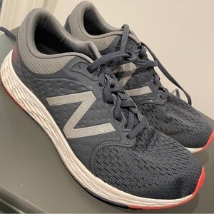New Balance size 7 sneakers. Gray.